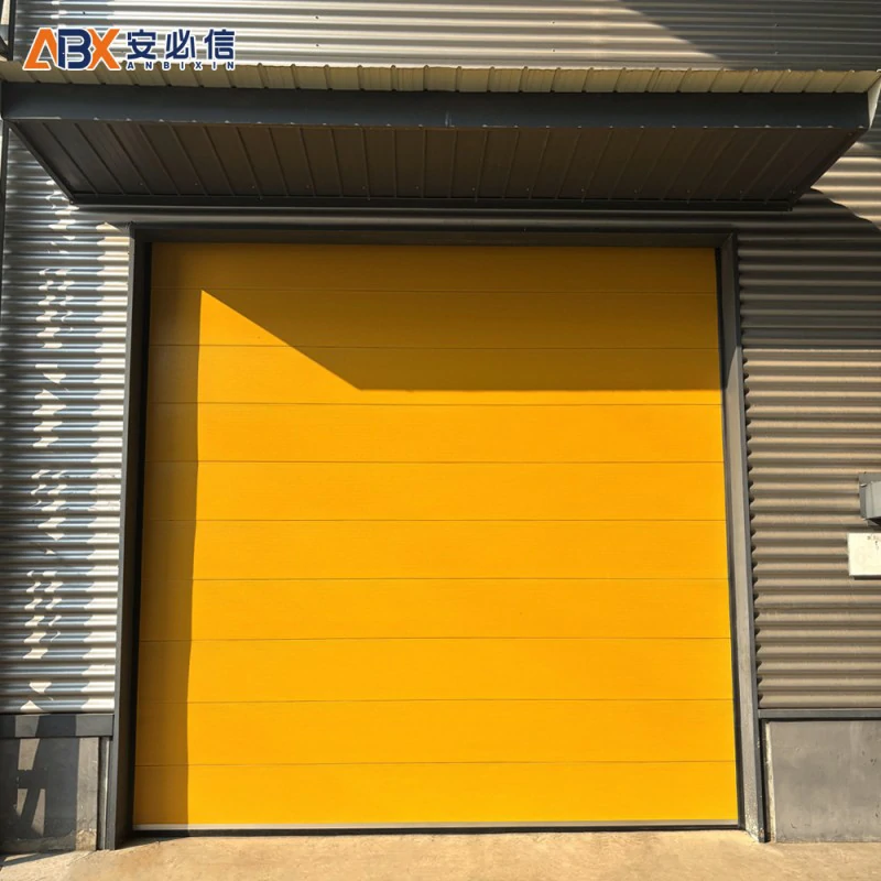 固原分节式滑升门